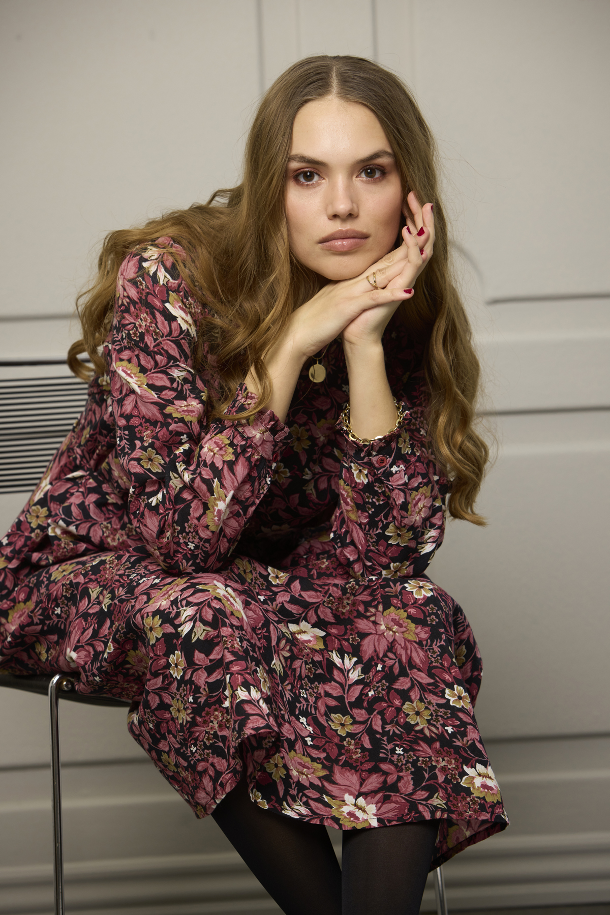 Ze-Ze Anabelle Mekko - Image 6