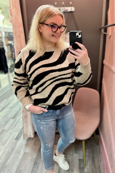 Ze-Ze Alina Neulepusero