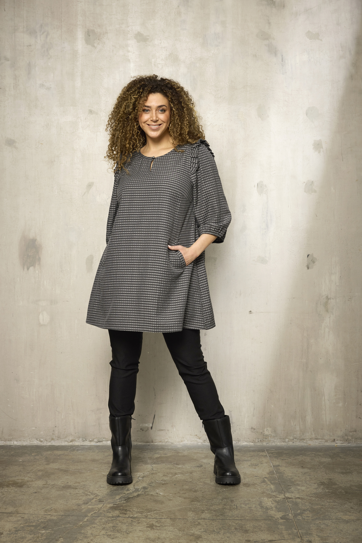 Zhenzi Somi Tunikamekko - Image 6