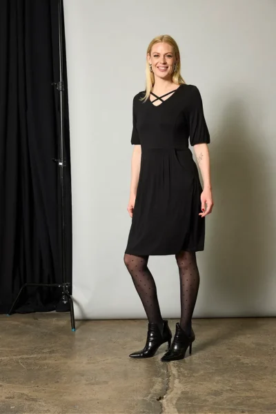 Ze-Ze Bette Mekko - Image 2