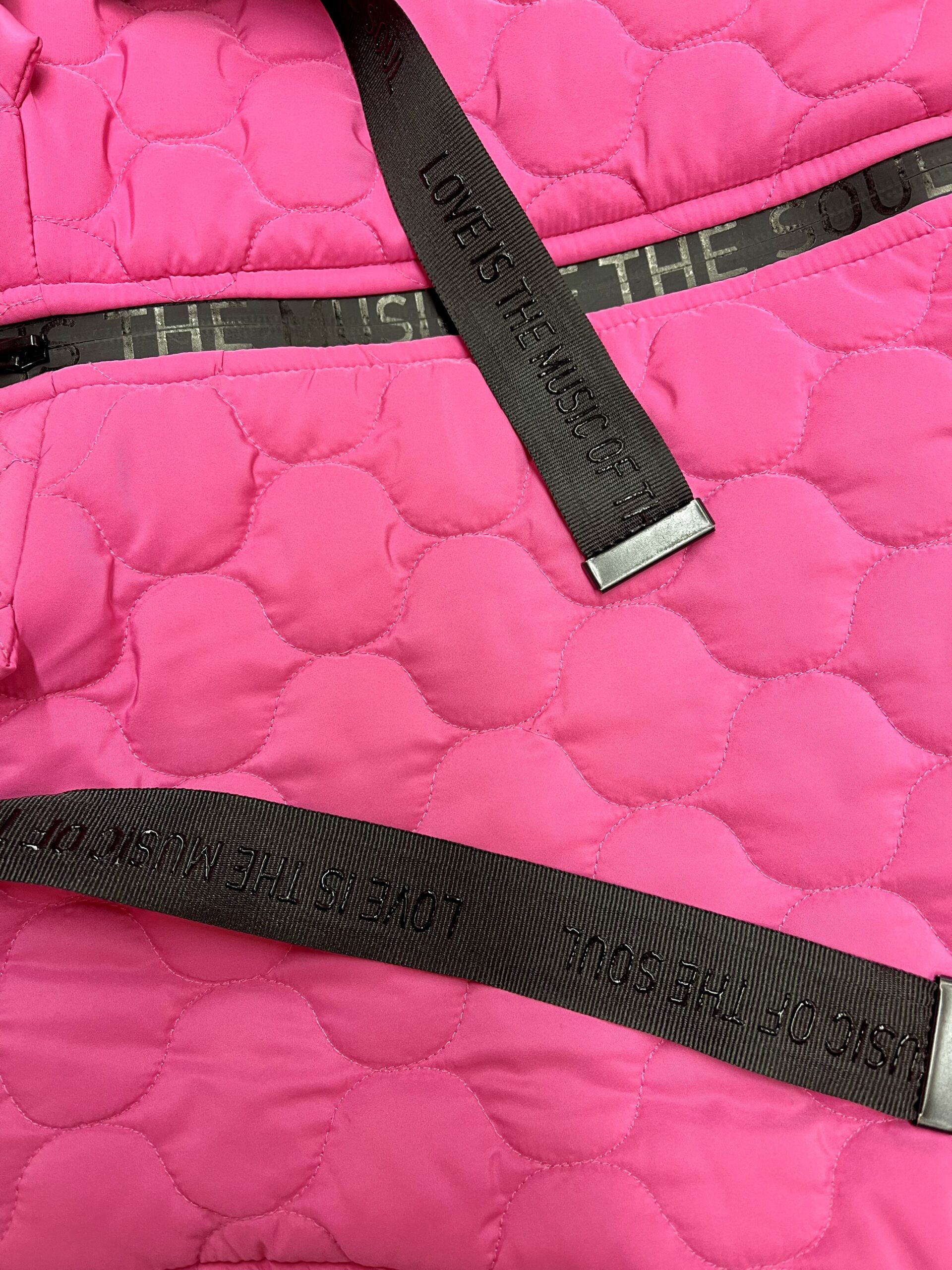 Tikkiliivi Pinkki - Image 4