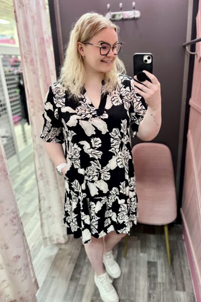 Ze-Ze Finja Mekko/Tunika